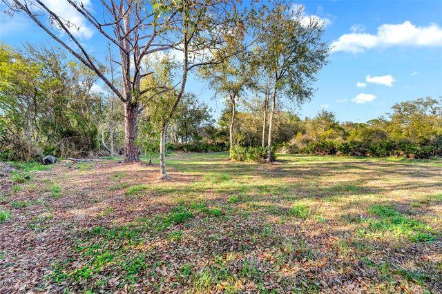 1811 BUTCH CASSIDY TRAIL, Wimauma, FL 33598