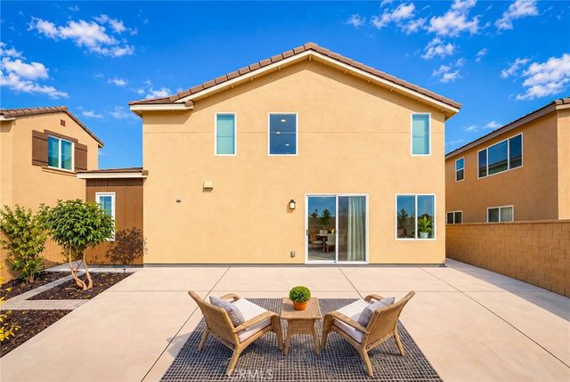 3656 S Shale Avenue, Ontario, CA 91761