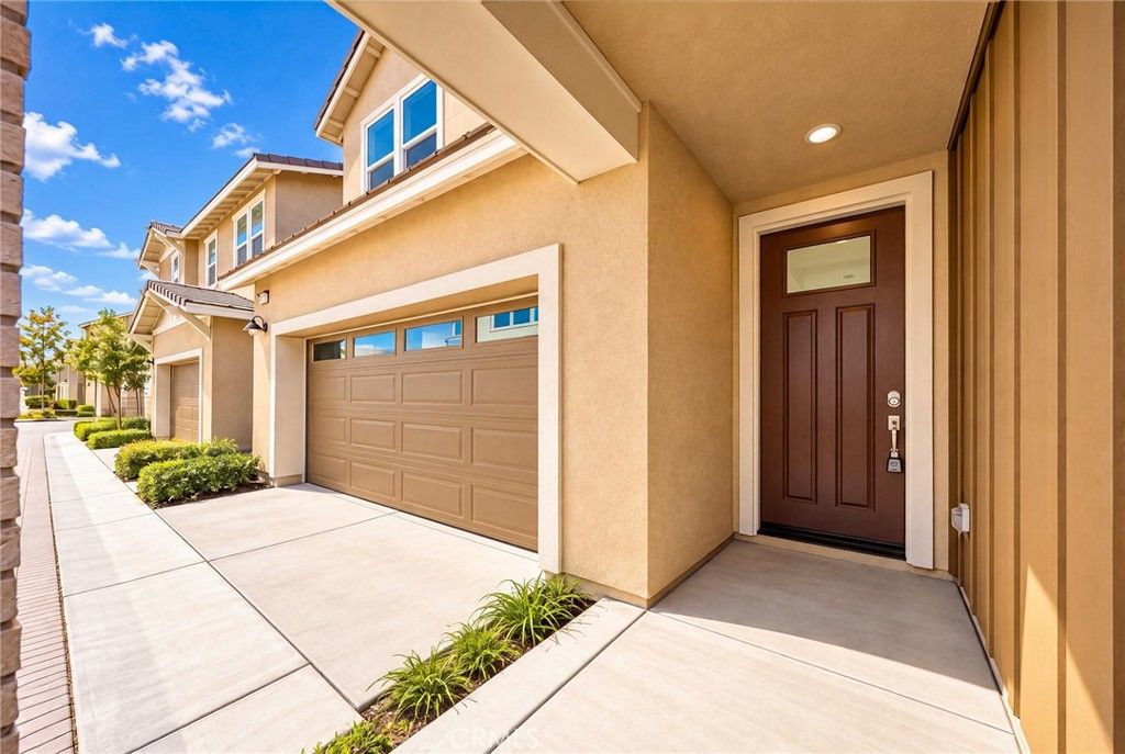 3656 S Shale Avenue, Ontario, CA 91761 — photo 2