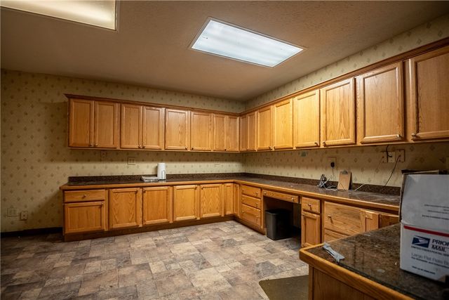 3697 East State St, Hermitage, PA 16148