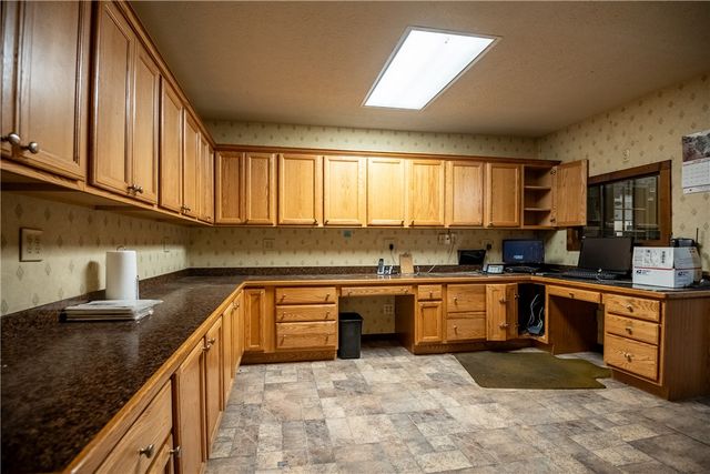 3697 East State St, Hermitage, PA 16148