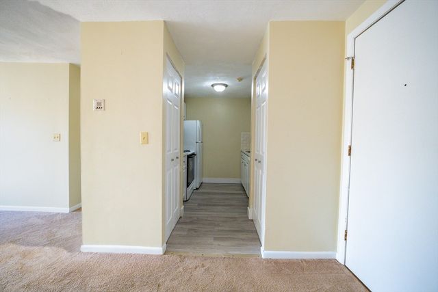119 Grove St 234, Rockland, MA 02370