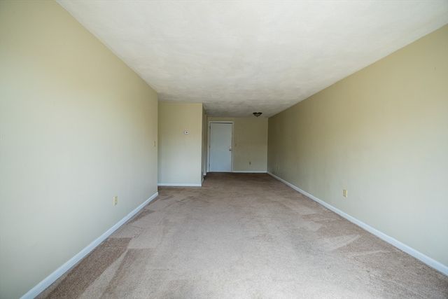 119 Grove St 234, Rockland, MA 02370