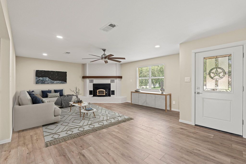 227 County Road 303B, Rockdale, TX 76567