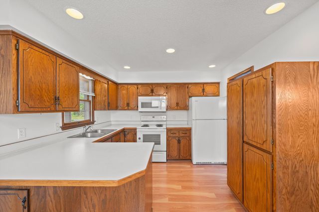 5391 Cottage Avenue, White Bear Twp, MN 55110