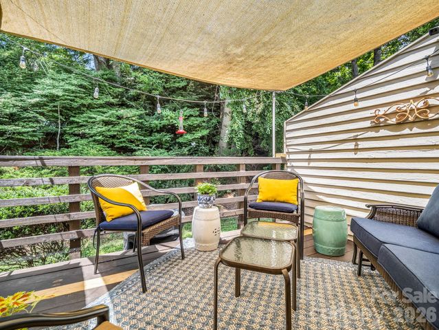 103 Shadowbrook Drive, Asheville, NC 28805