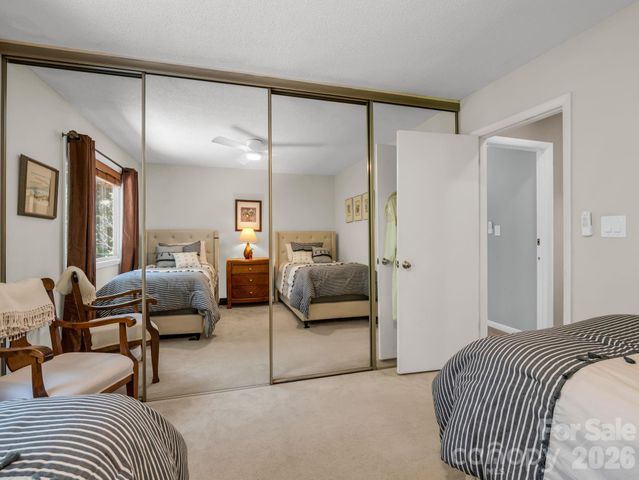 103 Shadowbrook Drive, Asheville, NC 28805