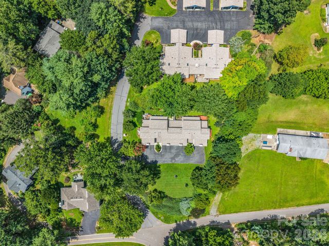 103 Shadowbrook Drive, Asheville, NC 28805