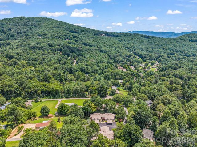 103 Shadowbrook Drive, Asheville, NC 28805