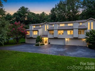 103 Shadowbrook Drive, Asheville, NC 28805