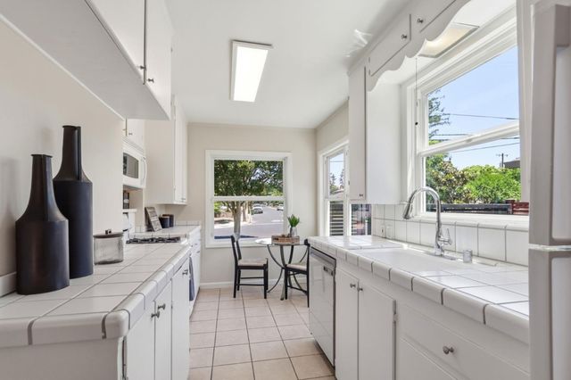 2297 Radio Avenue, San Jose, CA 95125