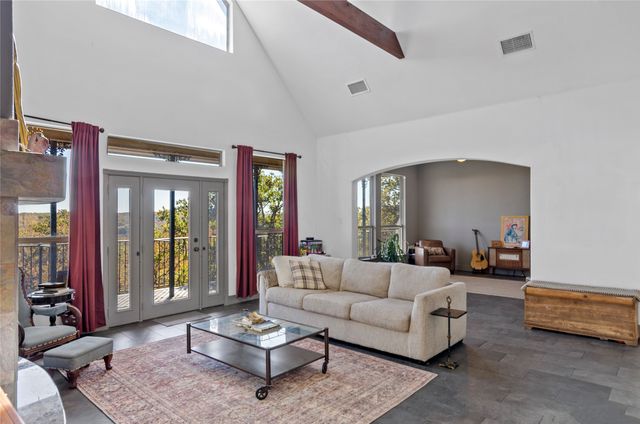396 Ranchview Court, Bowie, TX 76230