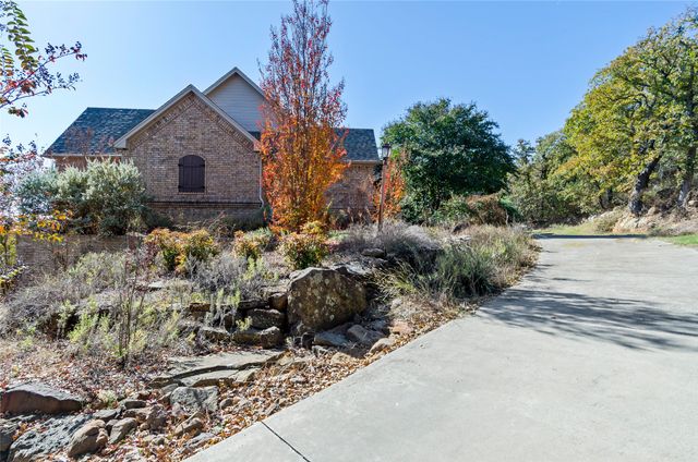 396 Ranchview Court, Bowie, TX 76230