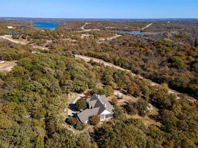 396 Ranchview Court, Bowie, TX 76230