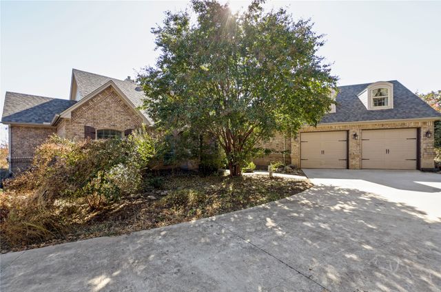 396 Ranchview Court, Bowie, TX 76230