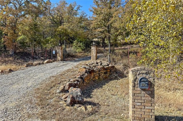 396 Ranchview Court, Bowie, TX 76230