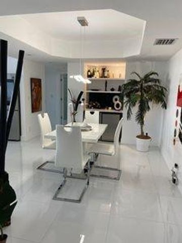 20191 E Country Club Drive Ph5, Aventura, FL 33180