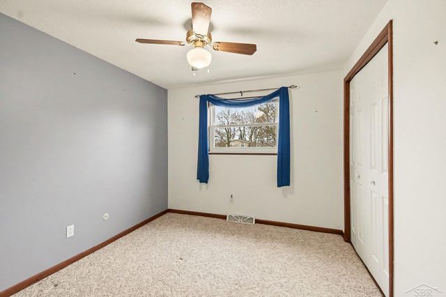 531 W Dawn Drive, Freeland, MI 48623