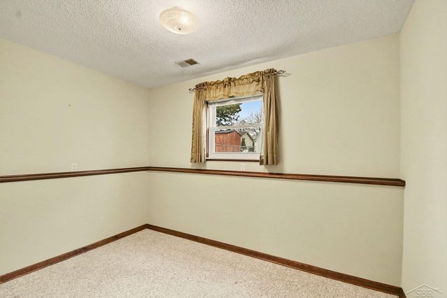 531 W Dawn Drive, Freeland, MI 48623