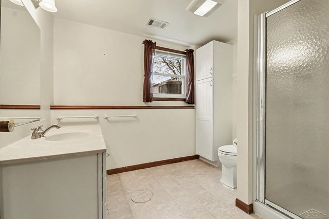 531 W Dawn Drive, Freeland, MI 48623