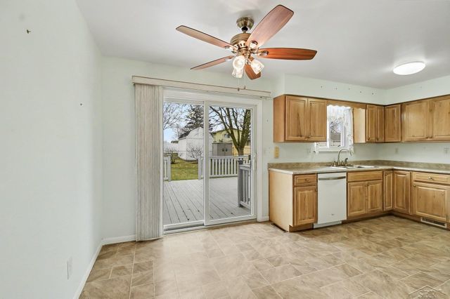 531 W Dawn Drive, Freeland, MI 48623