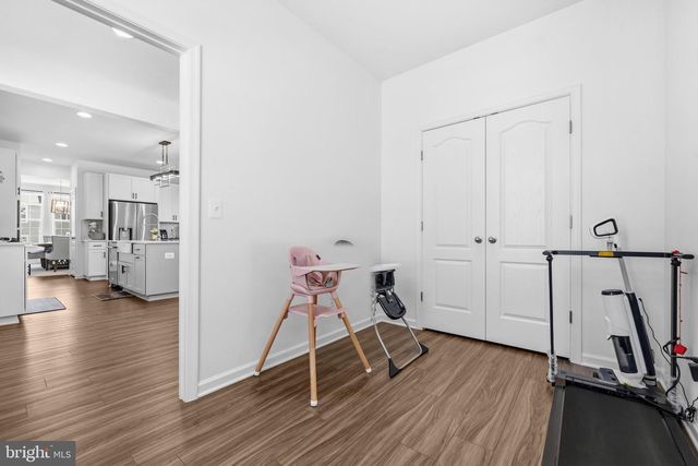 191 NEWBURY ST, Charles Town, WV 25414