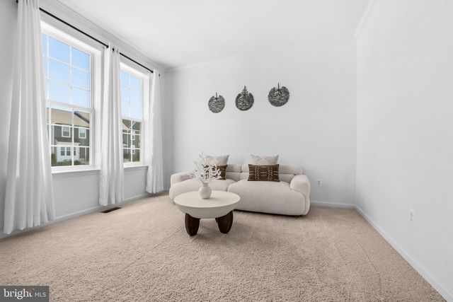 191 NEWBURY ST, Charles Town, WV 25414