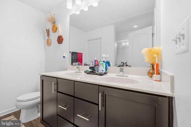 191 NEWBURY ST, Charles Town, WV 25414