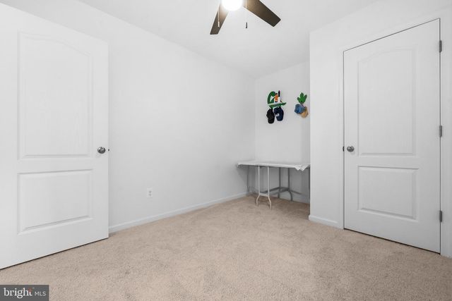 191 NEWBURY ST, Charles Town, WV 25414