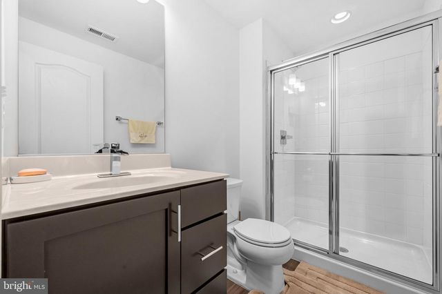 191 NEWBURY ST, Charles Town, WV 25414