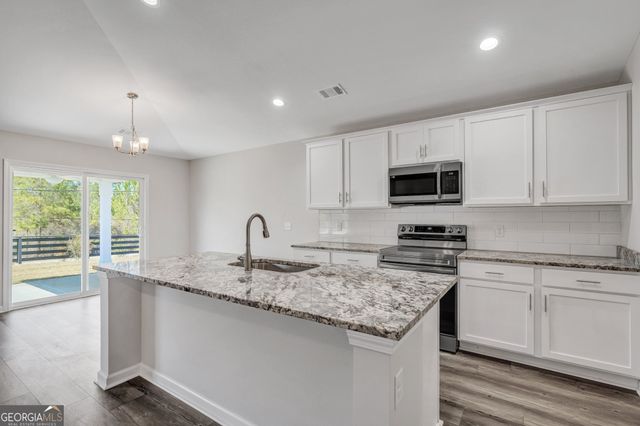 235 Silver Fox Drive, St. Marys, GA 31558