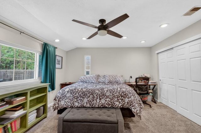 8882 Evening Star Ct, Orangevale, CA 95662