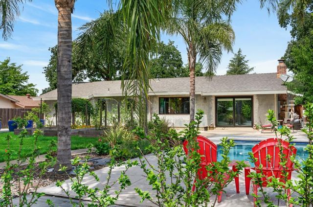 8882 Evening Star Ct, Orangevale, CA 95662