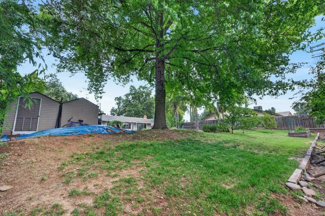 8882 Evening Star Ct, Orangevale, CA 95662