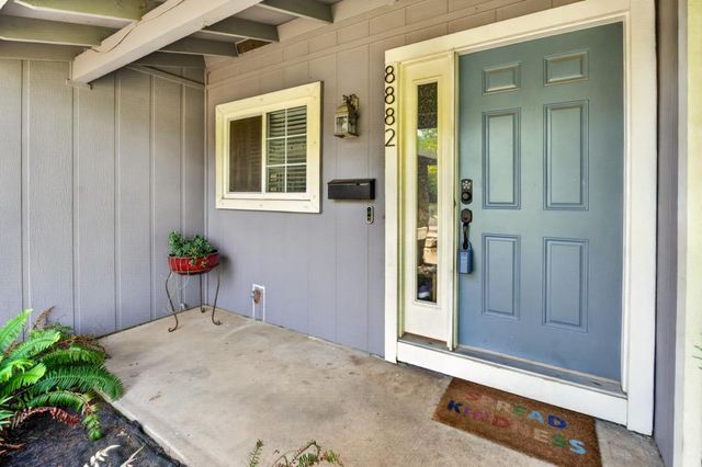 8882 Evening Star Ct, Orangevale, CA 95662