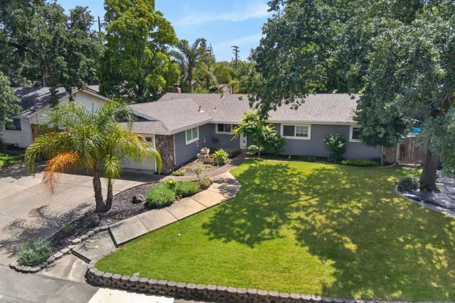 8882 Evening Star Ct, Orangevale, CA 95662