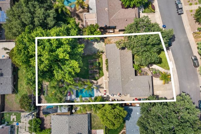 8882 Evening Star Ct, Orangevale, CA 95662