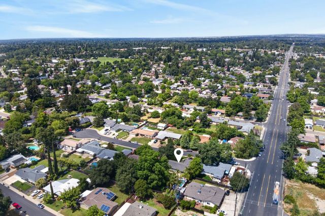 8882 Evening Star Ct, Orangevale, CA 95662