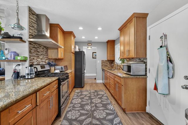 8882 Evening Star Ct, Orangevale, CA 95662