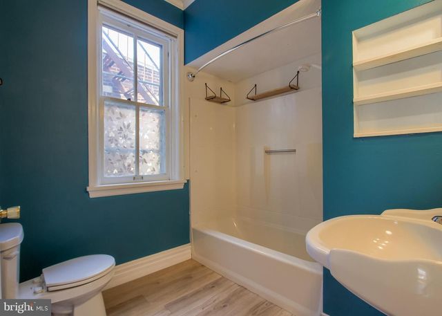 1709 PENN ST, Harrisburg, PA 17102