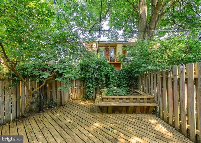 1709 PENN ST, Harrisburg, PA 17102