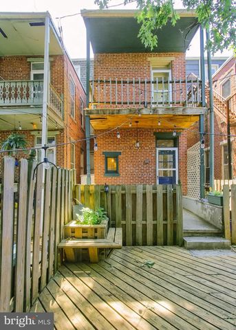 1709 PENN ST, Harrisburg, PA 17102