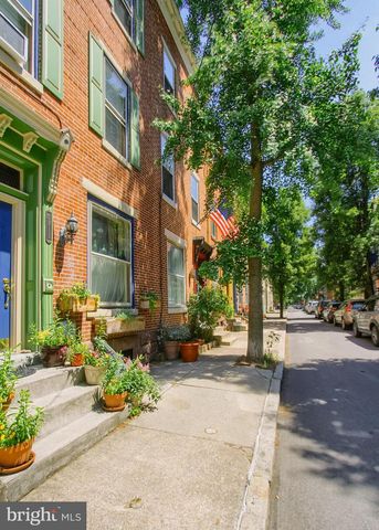 1709 PENN ST, Harrisburg, PA 17102