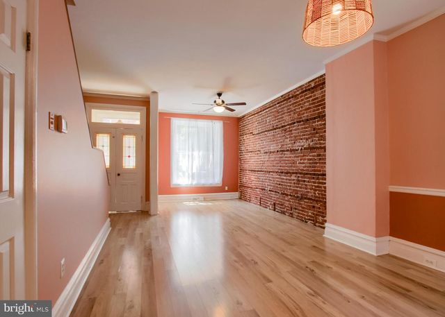 1709 PENN ST, Harrisburg, PA 17102
