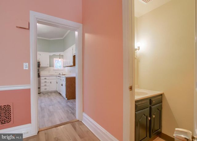 1709 PENN ST, Harrisburg, PA 17102
