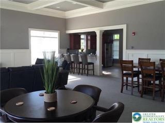 165 Muirfield Way, Williams Twp, PA 18042