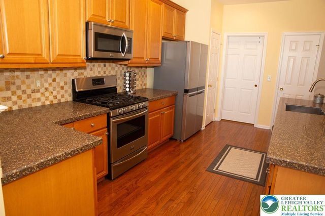 165 Muirfield Way, Williams Twp, PA 18042