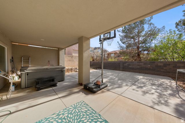 2282 S PINTURA DR, St. George, UT 84790