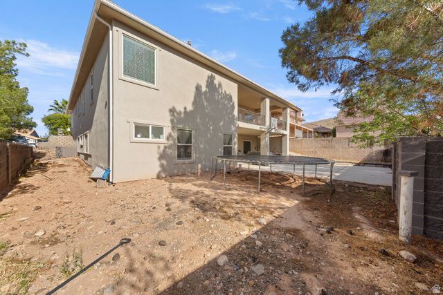 2282 S PINTURA DR, St. George, UT 84790
