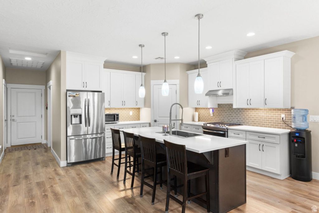 2282 S PINTURA DR, St. George, UT 84790